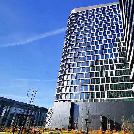 Apartment The Final Countdown