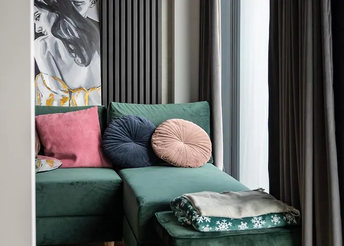 Apartment The Final Countdown