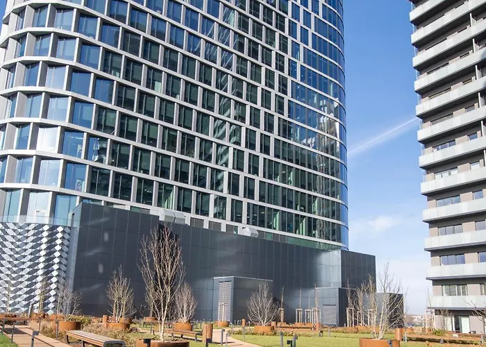 Apartment The Final Countdown